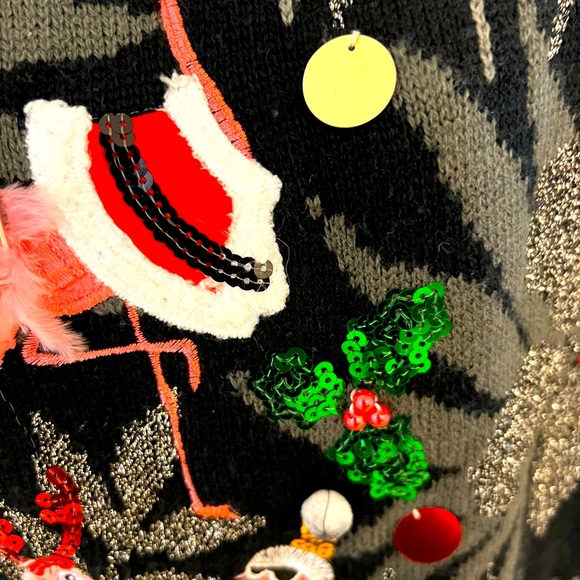 33 degrees in women’s sweater - Picture 5 of 13